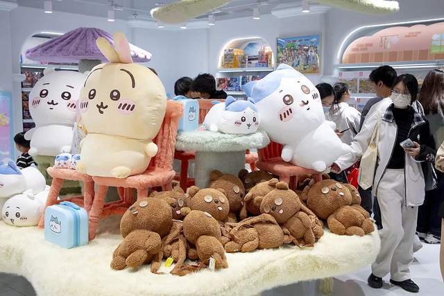 的谷子店已经开始倒闭了龙8体育第一批跟风