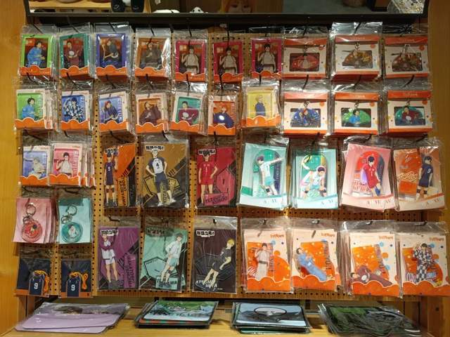 的谷子店已经开始倒闭了龙8体育第一批跟风开(图7)
