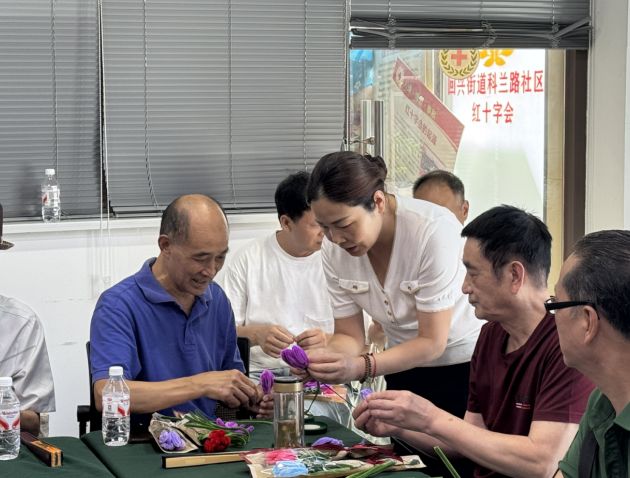 兴开展丰富多彩的七夕主题活动网络中国节·七夕｜重庆渝北回(图4)